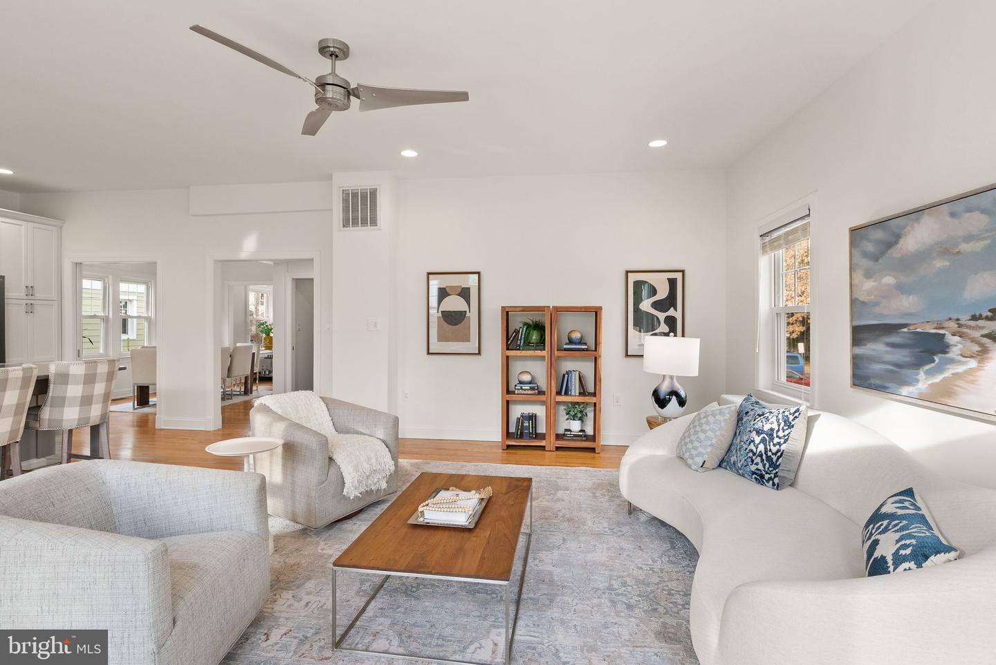 724 25TH ST S, ARLINGTON, Virginia 22202, 4 Bedrooms Bedrooms, ,2 BathroomsBathrooms,Residential,For sale,724 25TH ST S,VAAR2067238 MLS # VAAR2067238