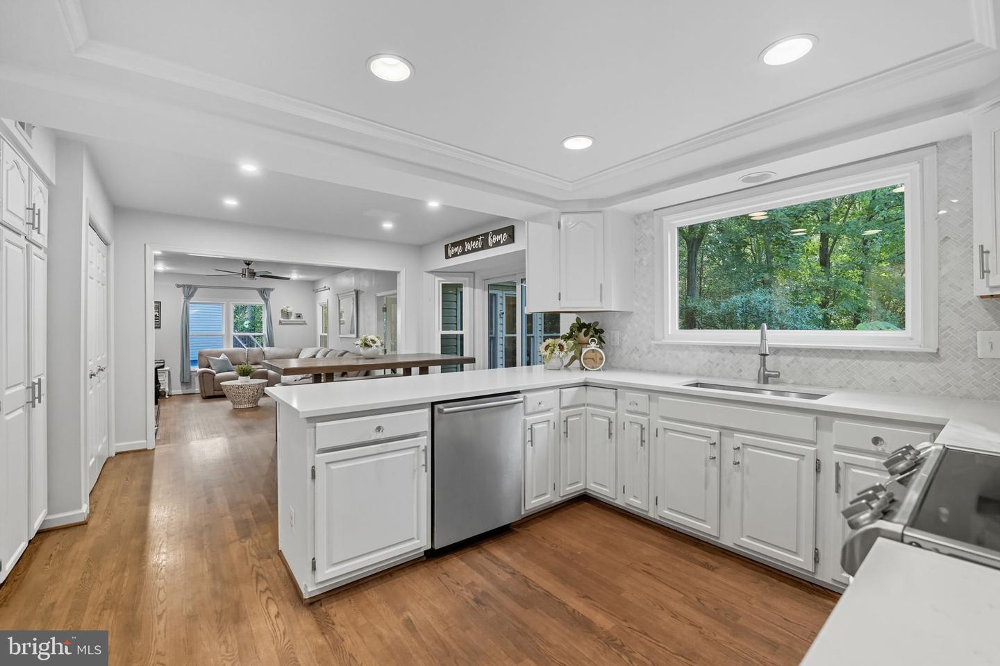 14367 N SLOPE ST, CENTREVILLE, Virginia 20120, 4 Bedrooms Bedrooms, 15 Rooms Rooms,3 BathroomsBathrooms,Residential,For sale,14367 N SLOPE ST,VAFX2283786 MLS # VAFX2283786