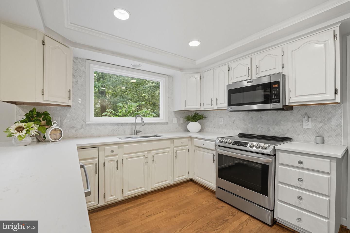 14367 N SLOPE ST, CENTREVILLE, Virginia 20120, 4 Bedrooms Bedrooms, 15 Rooms Rooms,3 BathroomsBathrooms,Residential,For sale,14367 N SLOPE ST,VAFX2283786 MLS # VAFX2283786