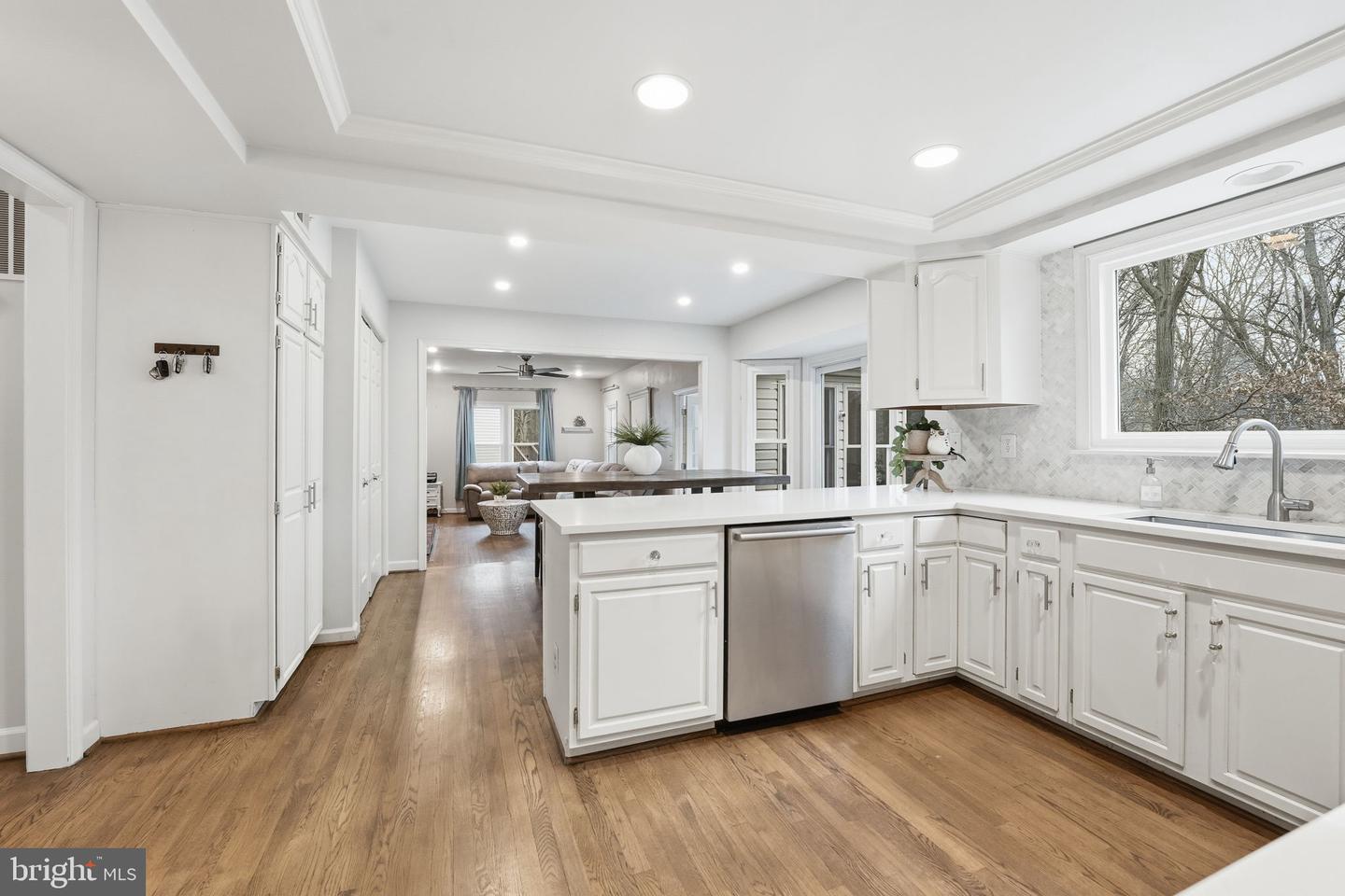 14367 N SLOPE ST, CENTREVILLE, Virginia 20120, 4 Bedrooms Bedrooms, 15 Rooms Rooms,3 BathroomsBathrooms,Residential,For sale,14367 N SLOPE ST,VAFX2283786 MLS # VAFX2283786