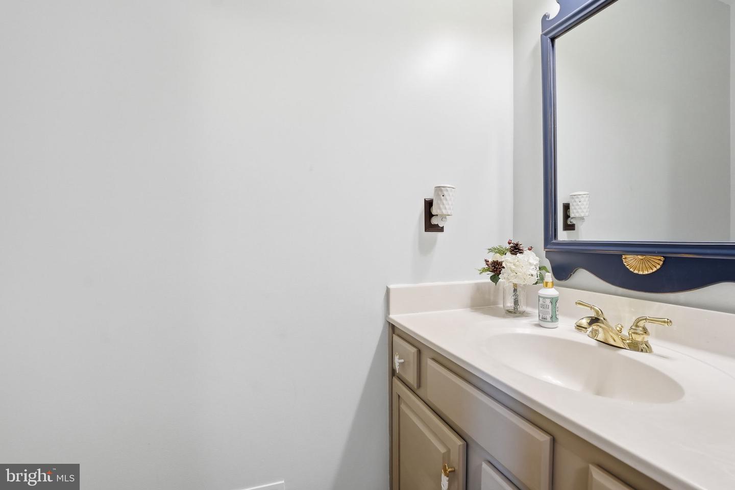 14367 N SLOPE ST, CENTREVILLE, Virginia 20120, 4 Bedrooms Bedrooms, 15 Rooms Rooms,3 BathroomsBathrooms,Residential,For sale,14367 N SLOPE ST,VAFX2283786 MLS # VAFX2283786