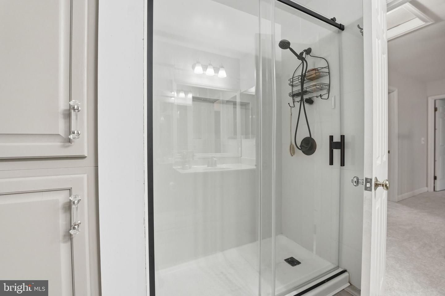 14367 N SLOPE ST, CENTREVILLE, Virginia 20120, 4 Bedrooms Bedrooms, 15 Rooms Rooms,3 BathroomsBathrooms,Residential,For sale,14367 N SLOPE ST,VAFX2283786 MLS # VAFX2283786