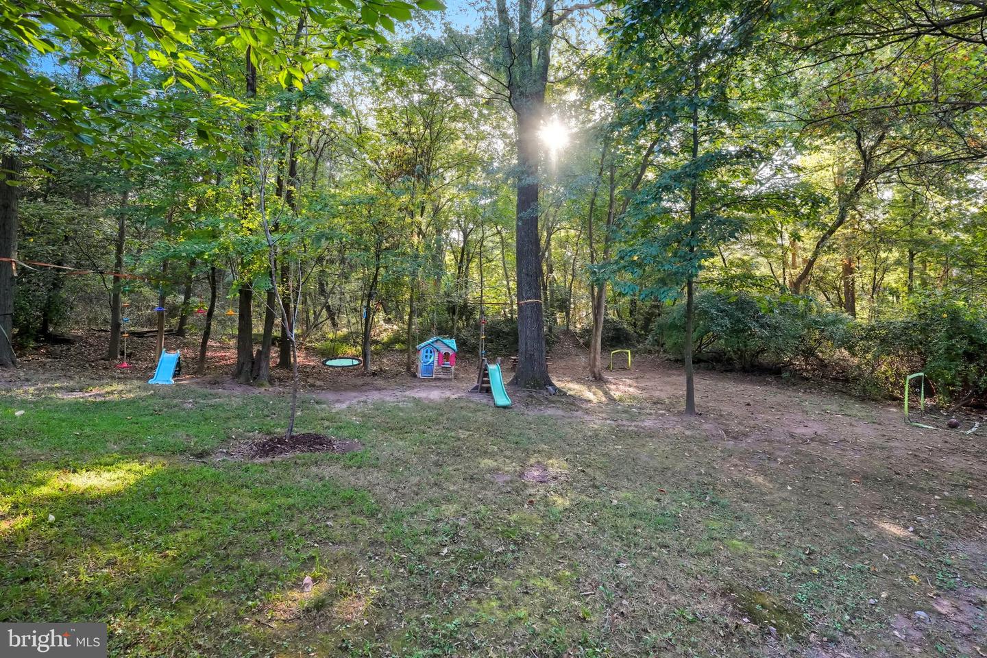 14367 N SLOPE ST, CENTREVILLE, Virginia 20120, 4 Bedrooms Bedrooms, 15 Rooms Rooms,3 BathroomsBathrooms,Residential,For sale,14367 N SLOPE ST,VAFX2283786 MLS # VAFX2283786