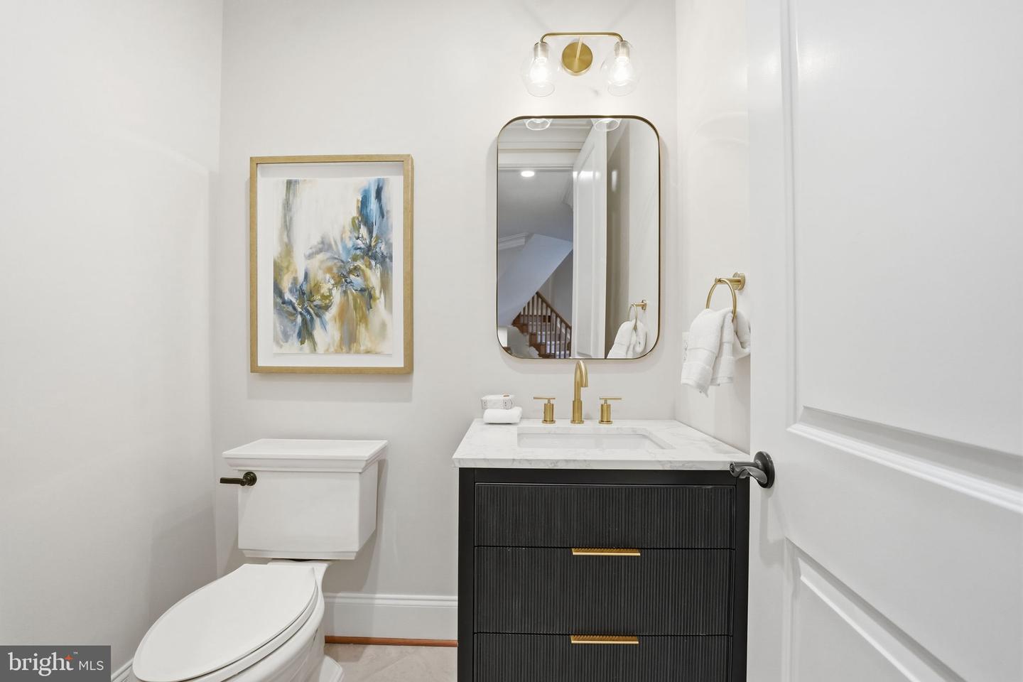 6607 31ST ST N, ARLINGTON, Virginia 22213, 5 Bedrooms Bedrooms, ,4 BathroomsBathrooms,Residential,For sale,6607 31ST ST N,VAAR2067268 MLS # VAAR2067268