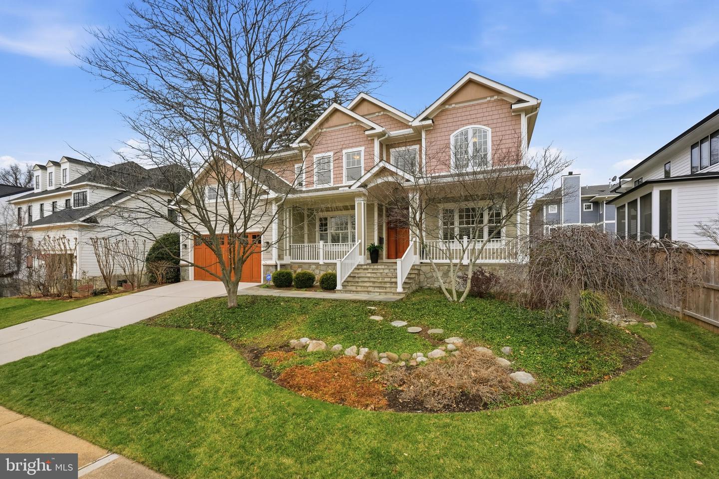 6607 31ST ST N, ARLINGTON, Virginia 22213, 5 Bedrooms Bedrooms, ,4 BathroomsBathrooms,Residential,For sale,6607 31ST ST N,VAAR2067268 MLS # VAAR2067268