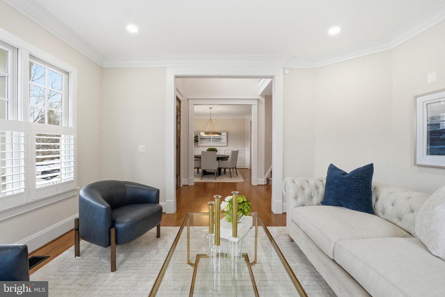 6607 31ST ST N, ARLINGTON, Virginia 22213, 5 Bedrooms Bedrooms, ,4 BathroomsBathrooms,Residential,For sale,6607 31ST ST N,VAAR2067268 MLS # VAAR2067268