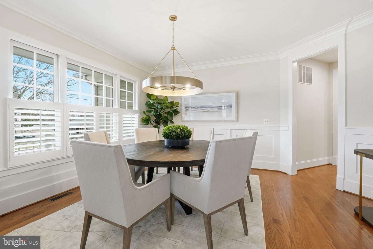 6607 31ST ST N, ARLINGTON, Virginia 22213, 5 Bedrooms Bedrooms, ,4 BathroomsBathrooms,Residential,For sale,6607 31ST ST N,VAAR2067268 MLS # VAAR2067268