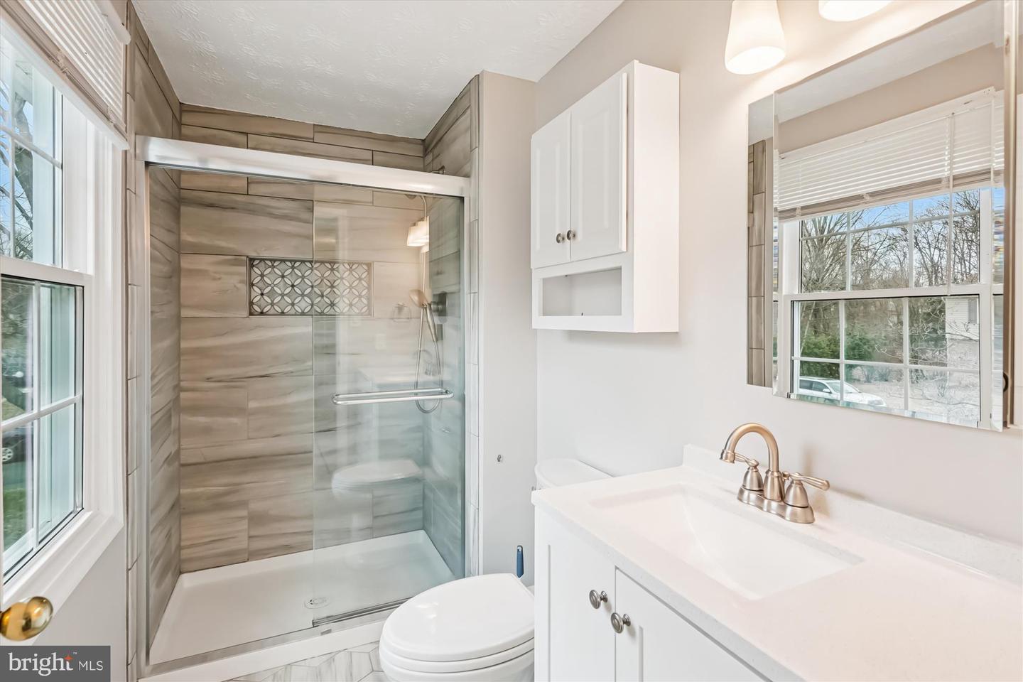 135 APPLEGATE DR, STERLING, Virginia 20164, 4 Bedrooms Bedrooms, ,2 BathroomsBathrooms,Residential,For sale,135 APPLEGATE DR,VALO2113300 MLS # VALO2113300