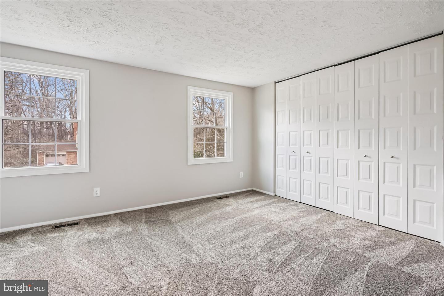 135 APPLEGATE DR, STERLING, Virginia 20164, 4 Bedrooms Bedrooms, ,2 BathroomsBathrooms,Residential,For sale,135 APPLEGATE DR,VALO2113300 MLS # VALO2113300