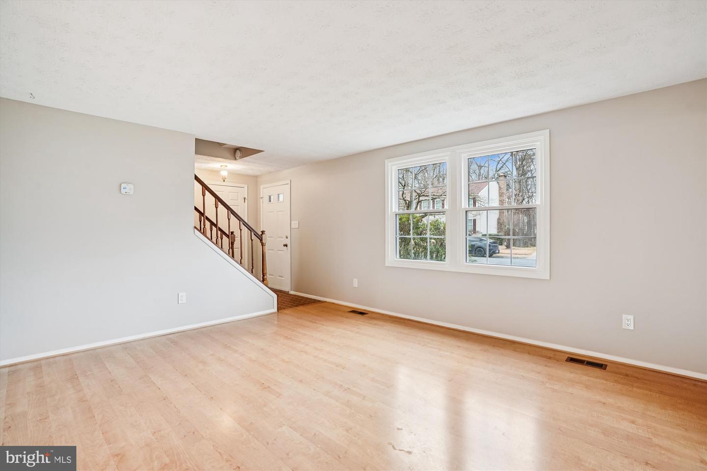 135 APPLEGATE DR, STERLING, Virginia 20164, 4 Bedrooms Bedrooms, ,2 BathroomsBathrooms,Residential,For sale,135 APPLEGATE DR,VALO2113300 MLS # VALO2113300