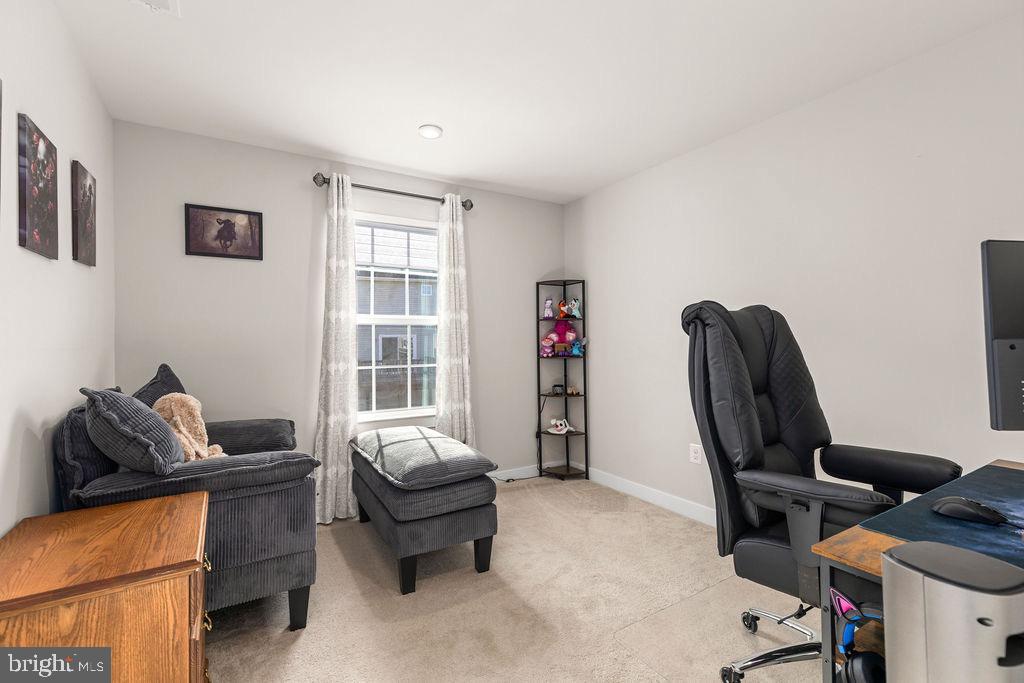 5428 HOLLEY OAK LN, FREDERICKSBURG, Virginia 22407, 4 Bedrooms Bedrooms, 8 Rooms Rooms,3 BathroomsBathrooms,Residential,For sale,5428 HOLLEY OAK LN,VASP2038400 MLS # VASP2038400