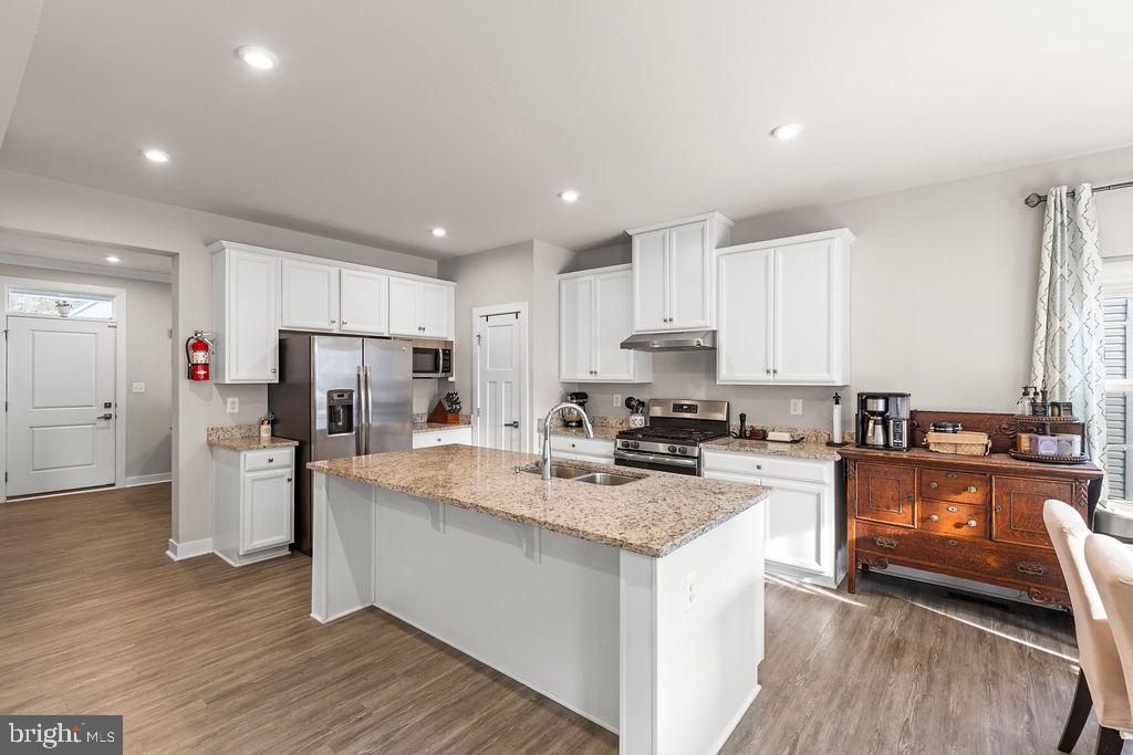 5428 HOLLEY OAK LN, FREDERICKSBURG, Virginia 22407, 4 Bedrooms Bedrooms, 8 Rooms Rooms,3 BathroomsBathrooms,Residential,For sale,5428 HOLLEY OAK LN,VASP2038400 MLS # VASP2038400