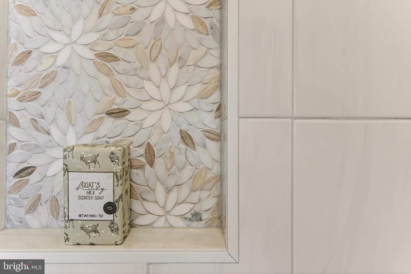 8011 LYNNFIELD DR, ALEXANDRIA, Virginia 22306, 5 Bedrooms Bedrooms, ,3 BathroomsBathrooms,Residential,For sale,8011 LYNNFIELD DR,VAFX2284078 MLS # VAFX2284078