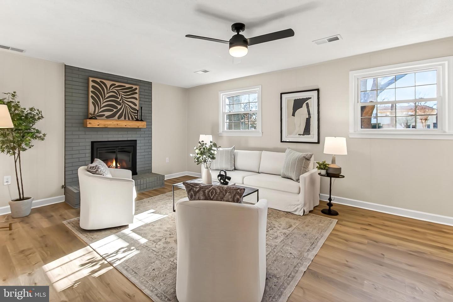 8011 LYNNFIELD DR, ALEXANDRIA, Virginia 22306, 5 Bedrooms Bedrooms, ,3 BathroomsBathrooms,Residential,For sale,8011 LYNNFIELD DR,VAFX2284078 MLS # VAFX2284078