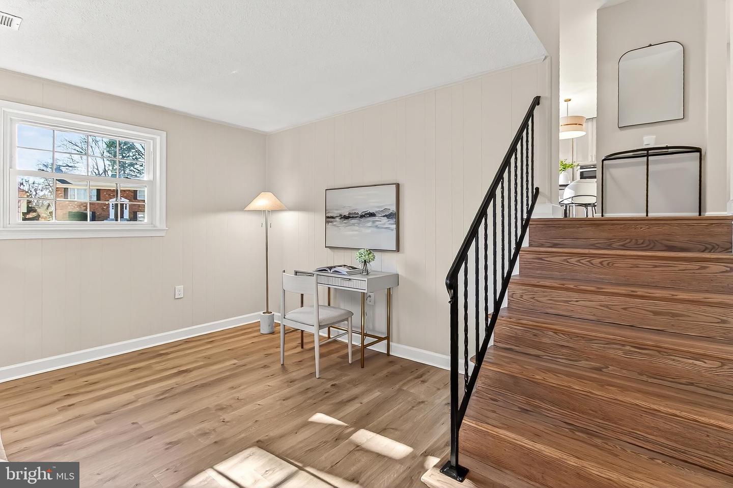 8011 LYNNFIELD DR, ALEXANDRIA, Virginia 22306, 5 Bedrooms Bedrooms, ,3 BathroomsBathrooms,Residential,For sale,8011 LYNNFIELD DR,VAFX2284078 MLS # VAFX2284078