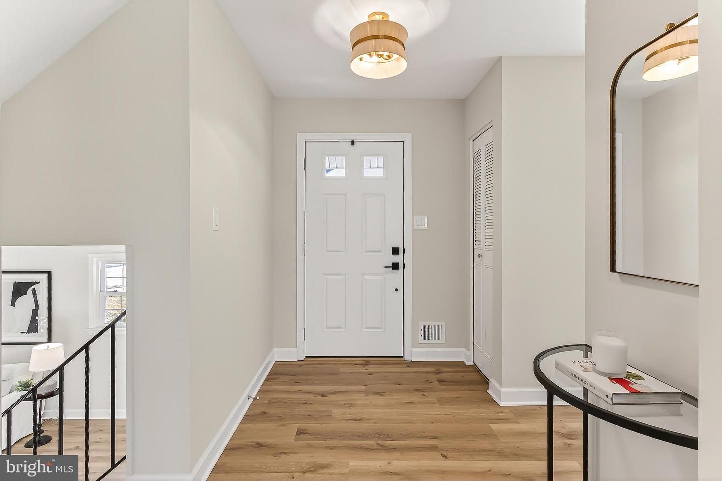 8011 LYNNFIELD DR, ALEXANDRIA, Virginia 22306, 5 Bedrooms Bedrooms, ,3 BathroomsBathrooms,Residential,For sale,8011 LYNNFIELD DR,VAFX2284078 MLS # VAFX2284078