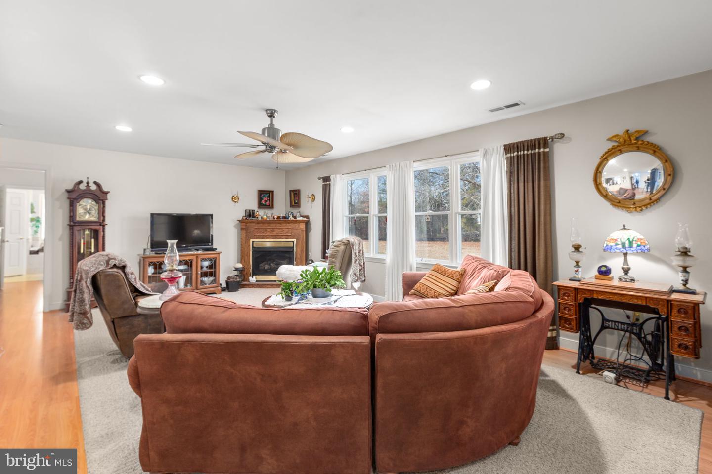 609 MEADOW DRIVE, TAPPAHANNOCK, Virginia 22560, 3 Bedrooms Bedrooms, ,2 BathroomsBathrooms,Residential,For sale,609 MEADOW DRIVE,VAES2002104 MLS # VAES2002104