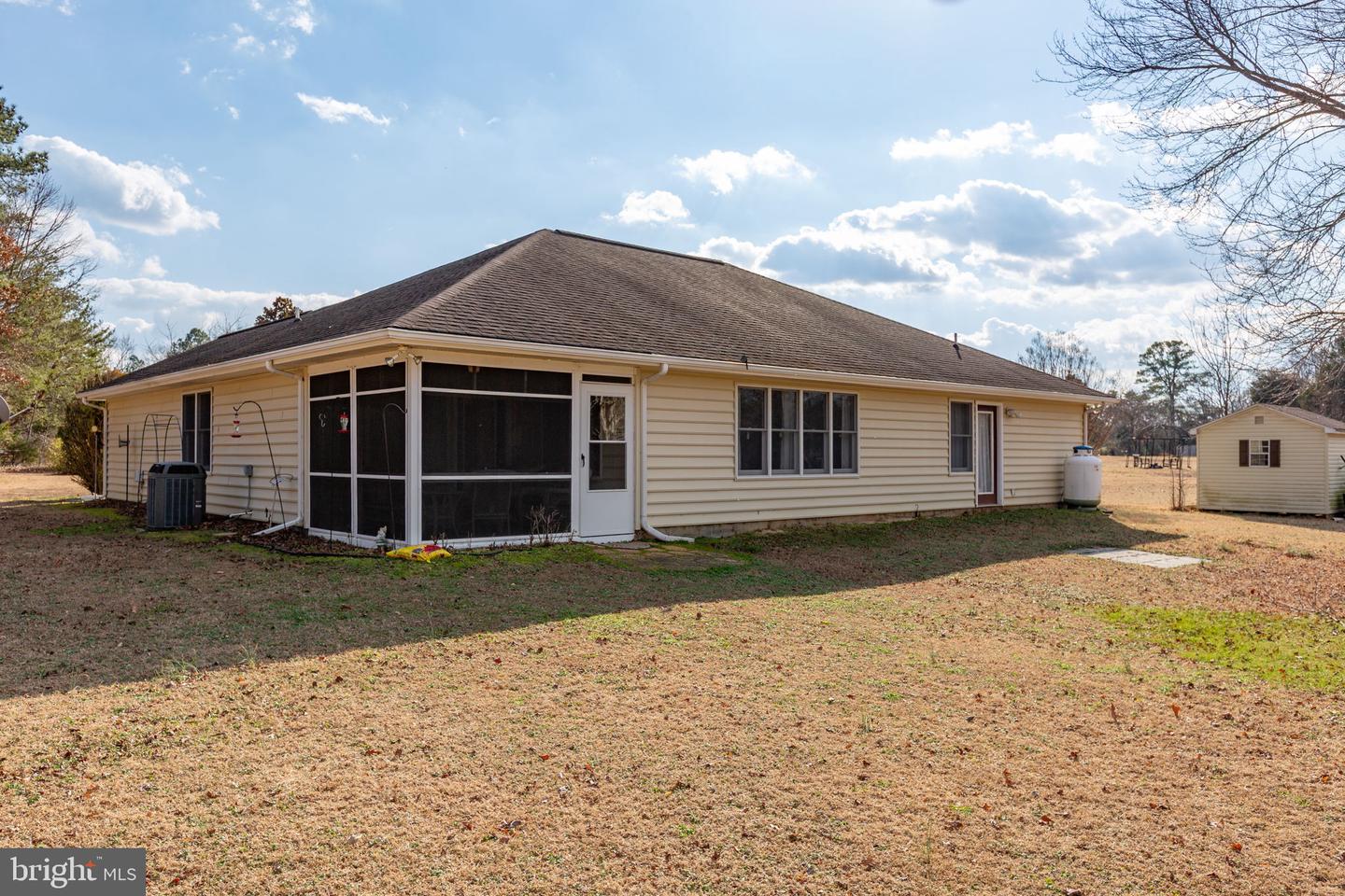 609 MEADOW DRIVE, TAPPAHANNOCK, Virginia 22560, 3 Bedrooms Bedrooms, ,2 BathroomsBathrooms,Residential,For sale,609 MEADOW DRIVE,VAES2002104 MLS # VAES2002104