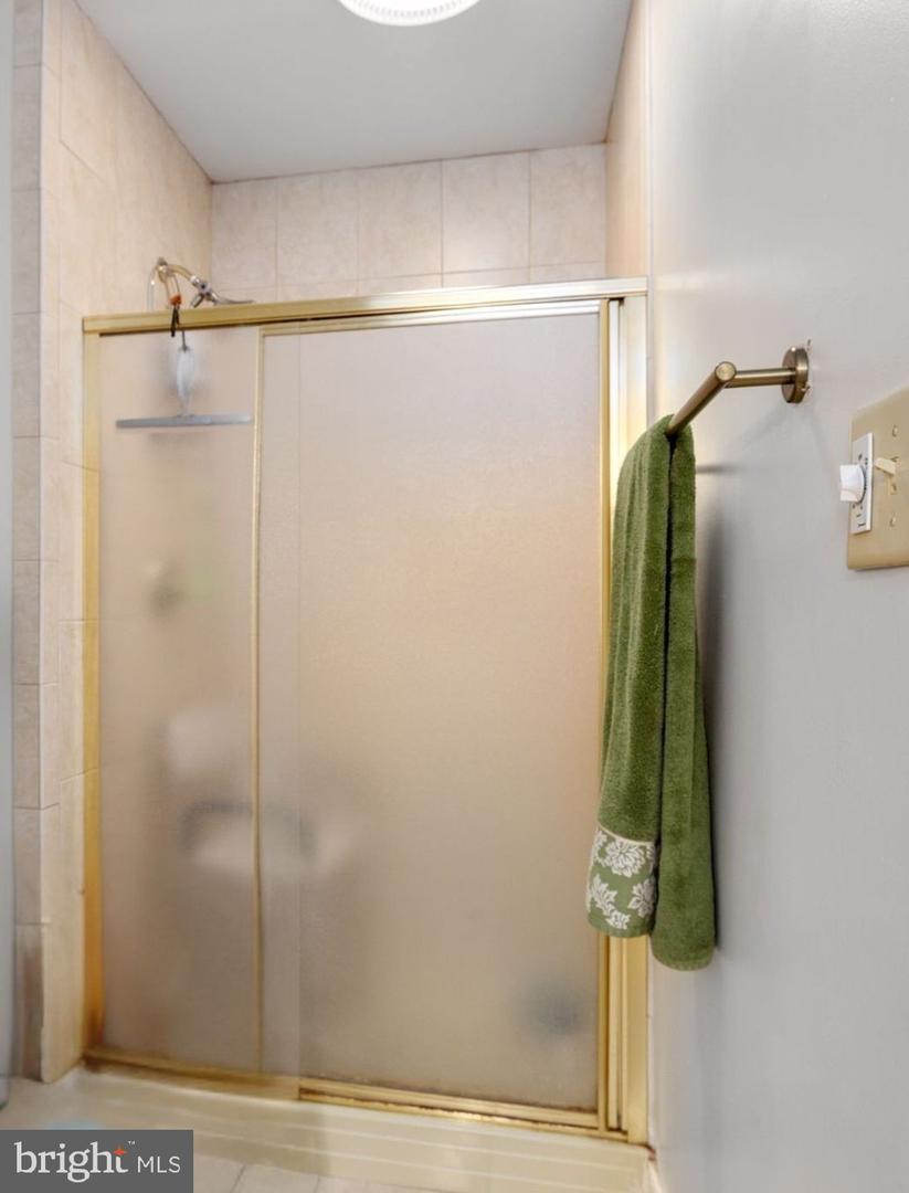 609 MEADOW DRIVE, TAPPAHANNOCK, Virginia 22560, 3 Bedrooms Bedrooms, ,2 BathroomsBathrooms,Residential,For sale,609 MEADOW DRIVE,VAES2002104 MLS # VAES2002104