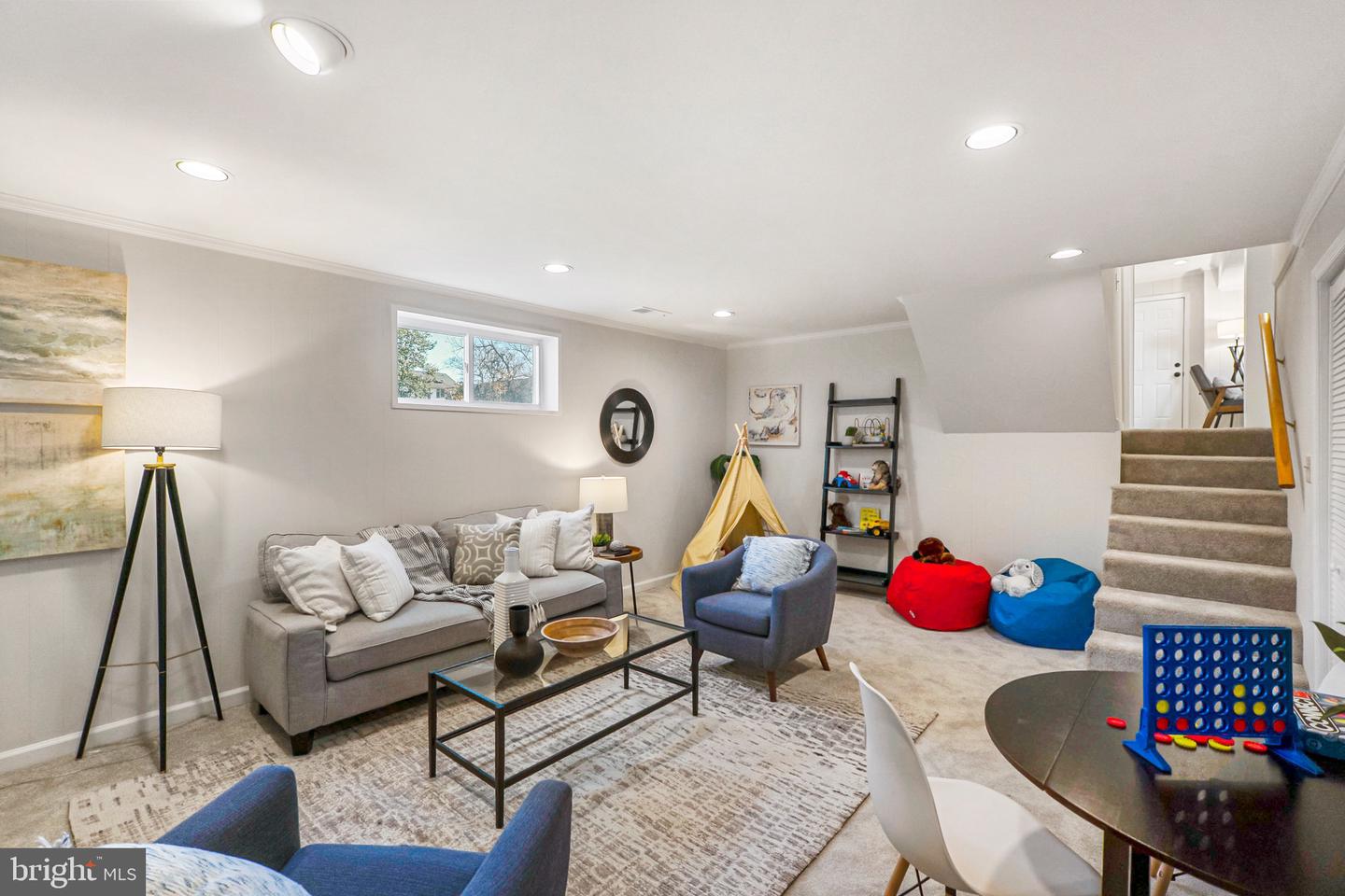 2116 N OHIO ST, ARLINGTON, Virginia 22205, 5 Bedrooms Bedrooms, ,2 BathroomsBathrooms,Residential,For sale,2116 N OHIO ST,VAAR2067334 MLS # VAAR2067334