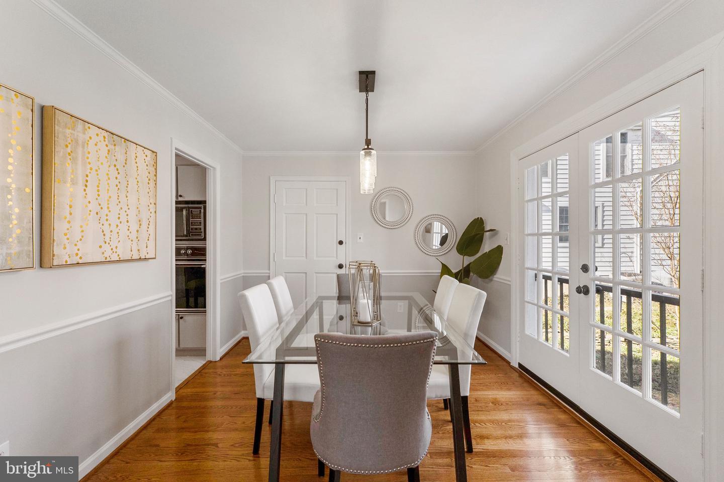 2116 N OHIO ST, ARLINGTON, Virginia 22205, 5 Bedrooms Bedrooms, ,2 BathroomsBathrooms,Residential,For sale,2116 N OHIO ST,VAAR2067334 MLS # VAAR2067334