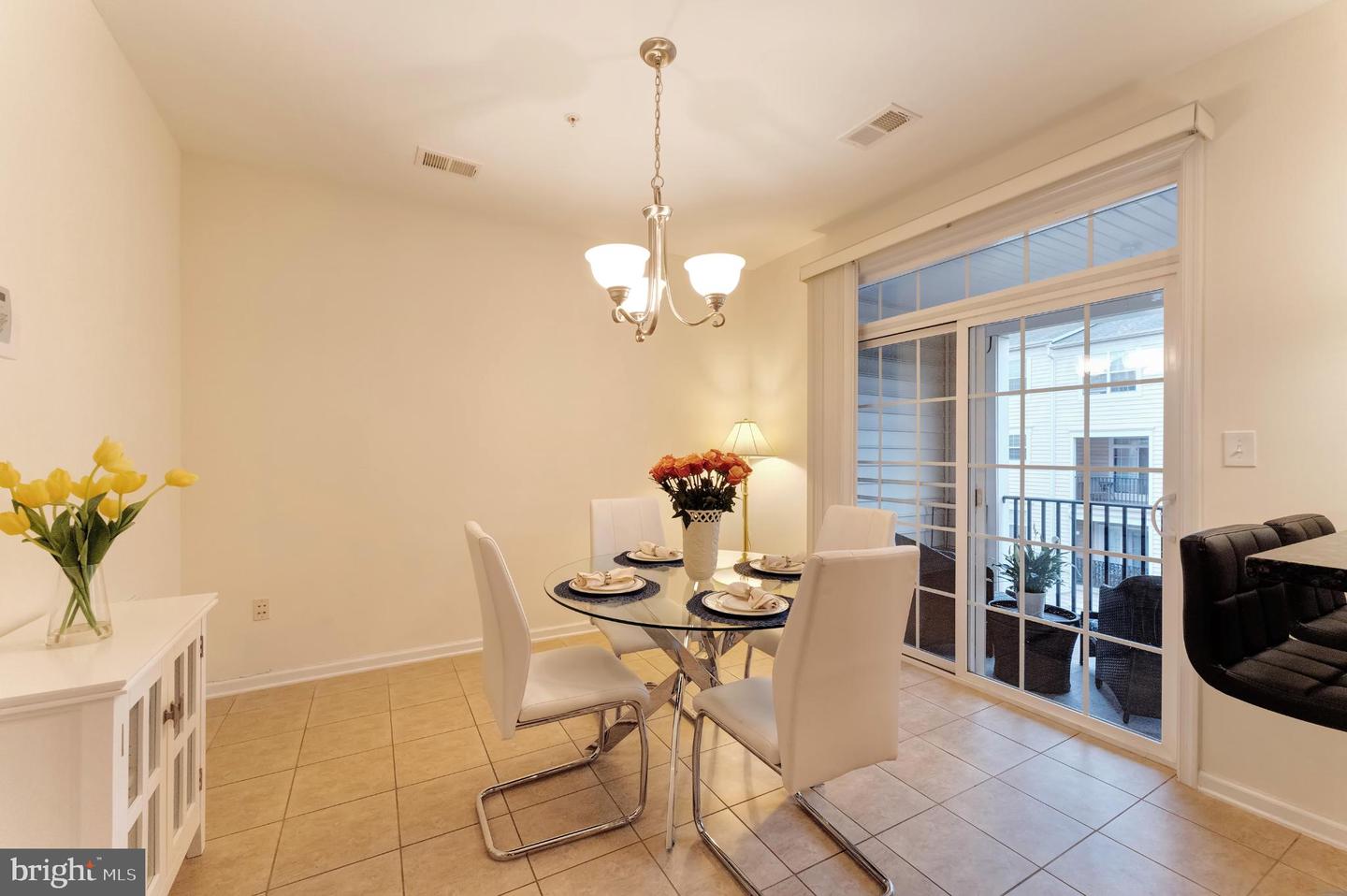 22720 FERNCREST TER, BRAMBLETON, Virginia 20148, 3 Bedrooms Bedrooms, 11 Rooms Rooms,2 BathroomsBathrooms,Residential,For sale,22720 FERNCREST TER,VALO2113360 MLS # VALO2113360