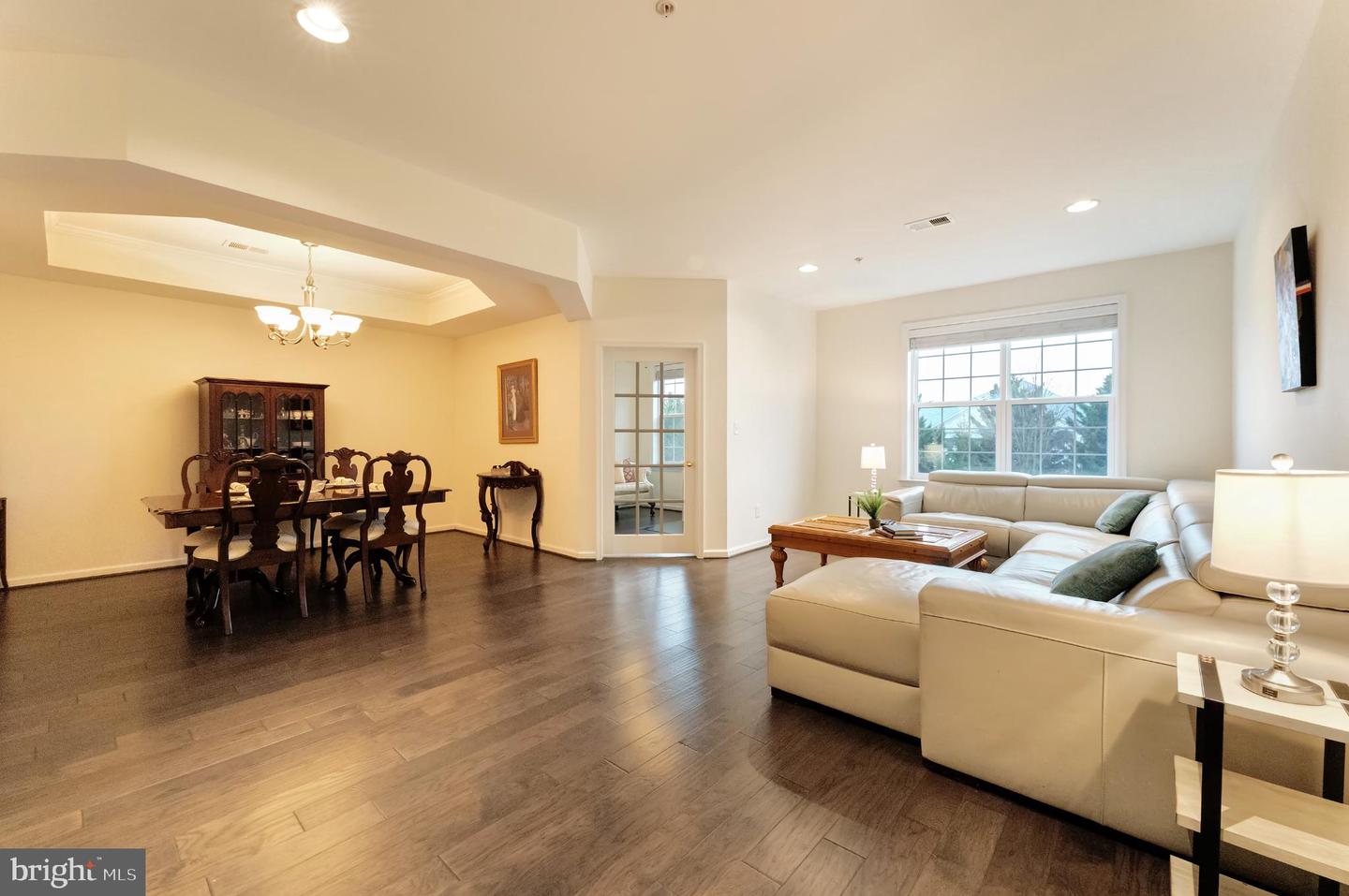 22720 FERNCREST TER, BRAMBLETON, Virginia 20148, 3 Bedrooms Bedrooms, 11 Rooms Rooms,2 BathroomsBathrooms,Residential,For sale,22720 FERNCREST TER,VALO2113360 MLS # VALO2113360