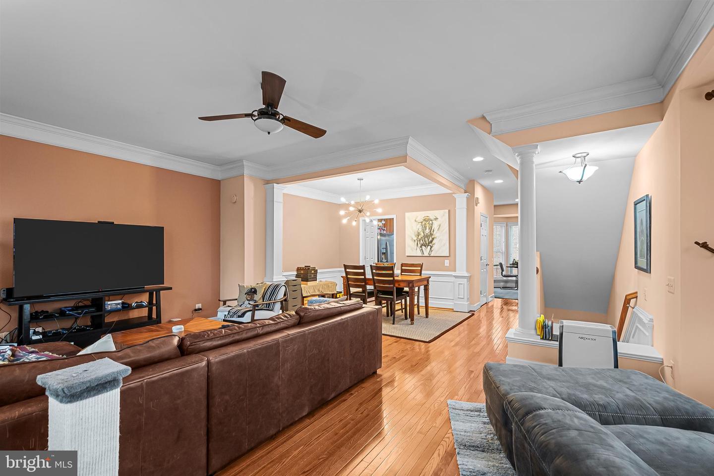 2546 TERRA COTTA CIR, HERNDON, Virginia 20171, 4 Bedrooms Bedrooms, ,3 BathroomsBathrooms,Residential,For sale,2546 TERRA COTTA CIR,VAFX2284198 MLS # VAFX2284198