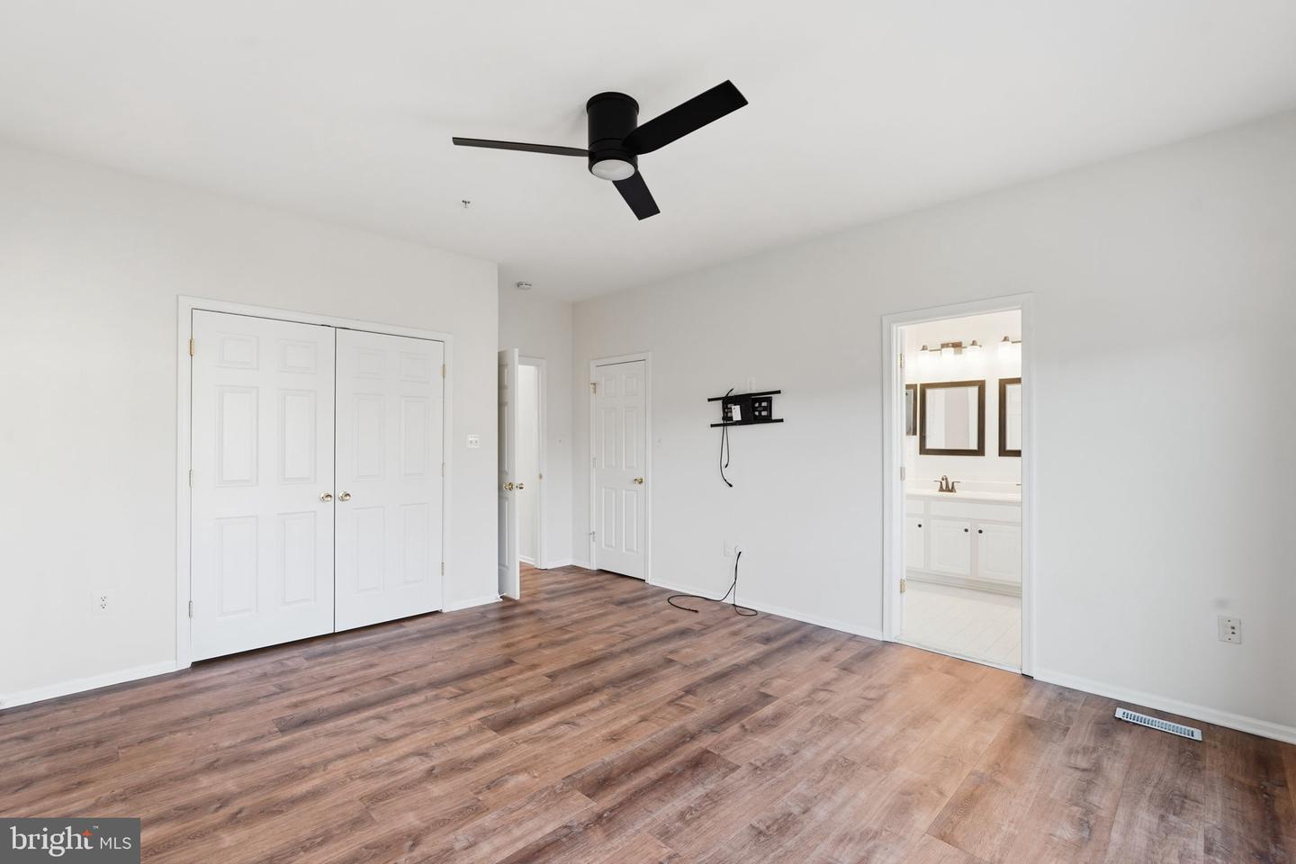 9534 WALKER WAY, MANASSAS PARK, Virginia 20111, 3 Bedrooms Bedrooms, ,2 BathroomsBathrooms,Residential,For sale,9534 WALKER WAY,VAMP2003572 MLS # VAMP2003572