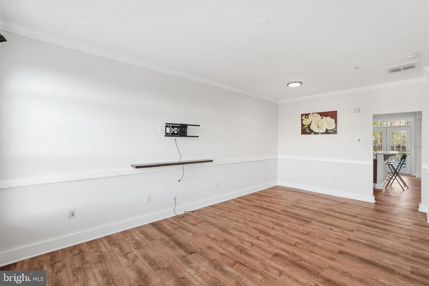 9534 WALKER WAY, MANASSAS PARK, Virginia 20111, 3 Bedrooms Bedrooms, ,2 BathroomsBathrooms,Residential,For sale,9534 WALKER WAY,VAMP2003572 MLS # VAMP2003572