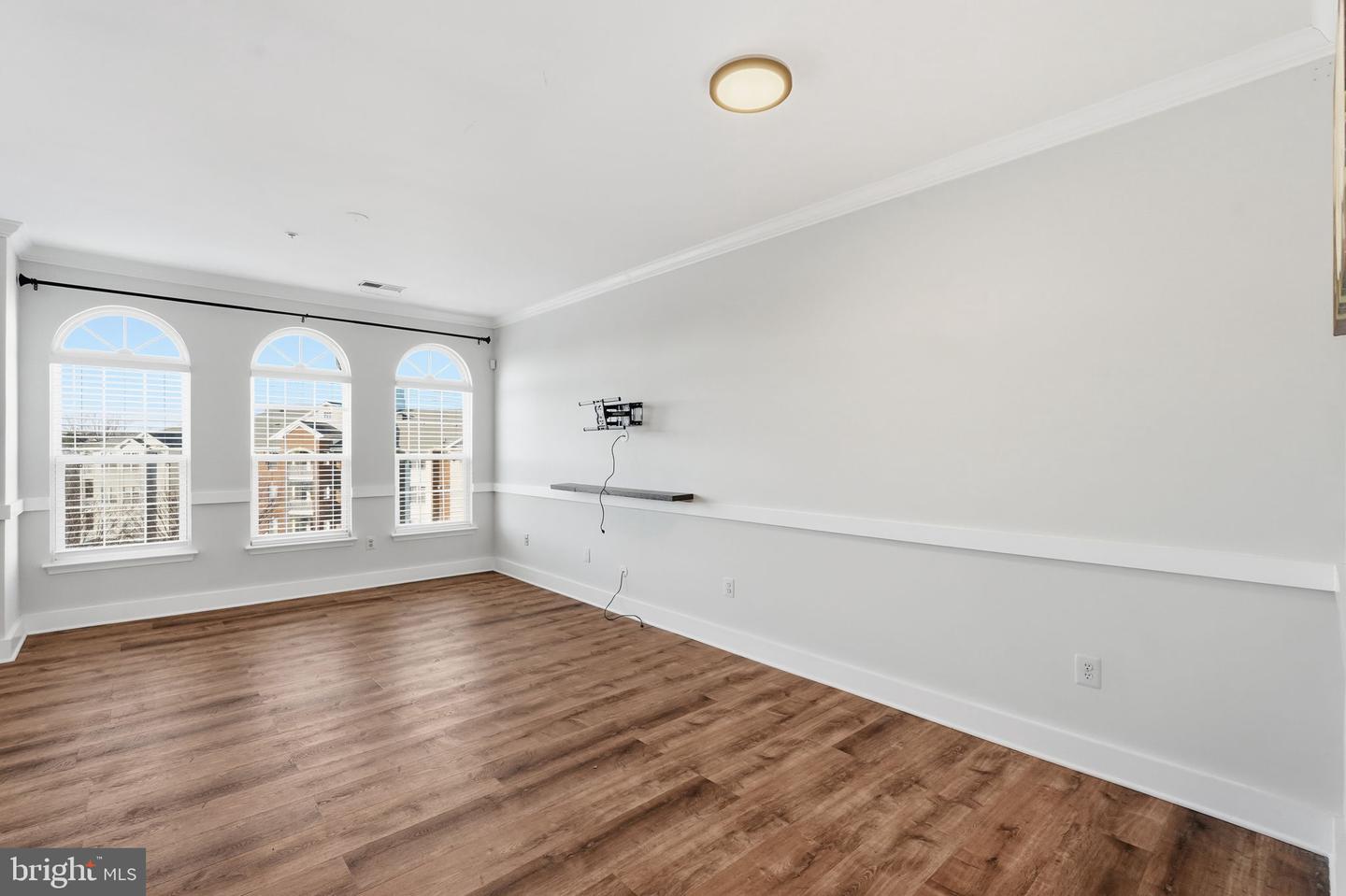 9534 WALKER WAY, MANASSAS PARK, Virginia 20111, 3 Bedrooms Bedrooms, ,2 BathroomsBathrooms,Residential,For sale,9534 WALKER WAY,VAMP2003572 MLS # VAMP2003572