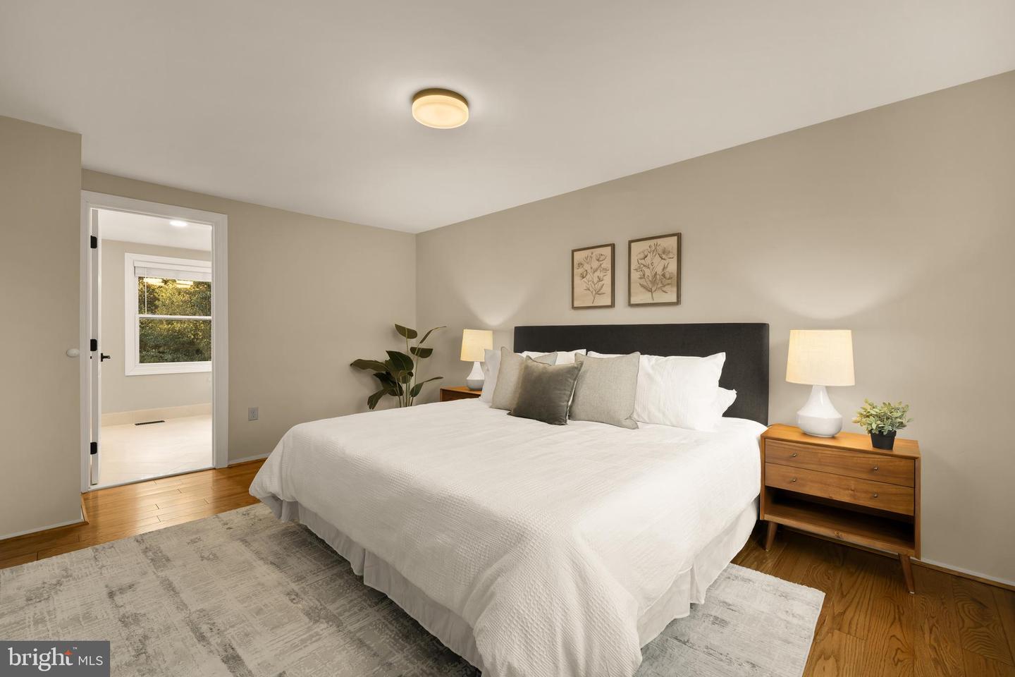 909 CANTLE LN, GREAT FALLS, Virginia 22066, 4 Bedrooms Bedrooms, ,3 BathroomsBathrooms,Residential,For sale,909 CANTLE LN,VAFX2284274 MLS # VAFX2284274