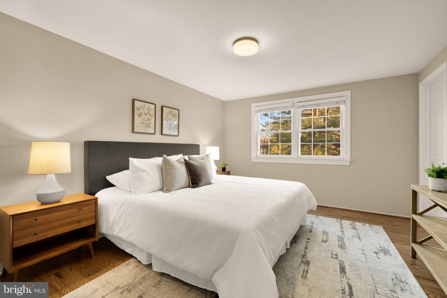 909 CANTLE LN, GREAT FALLS, Virginia 22066, 4 Bedrooms Bedrooms, ,3 BathroomsBathrooms,Residential,For sale,909 CANTLE LN,VAFX2284274 MLS # VAFX2284274