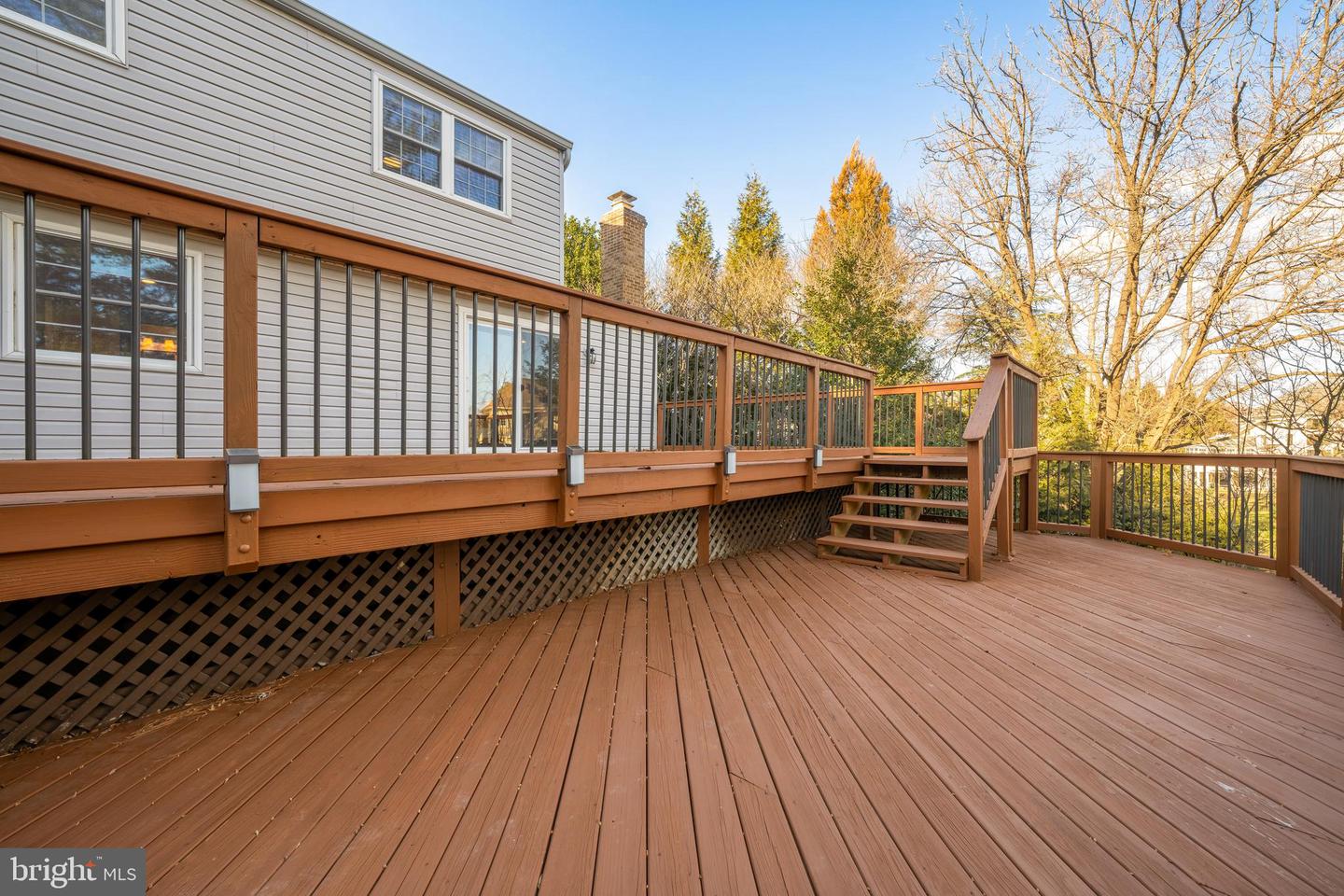 909 CANTLE LN, GREAT FALLS, Virginia 22066, 4 Bedrooms Bedrooms, ,3 BathroomsBathrooms,Residential,For sale,909 CANTLE LN,VAFX2284274 MLS # VAFX2284274