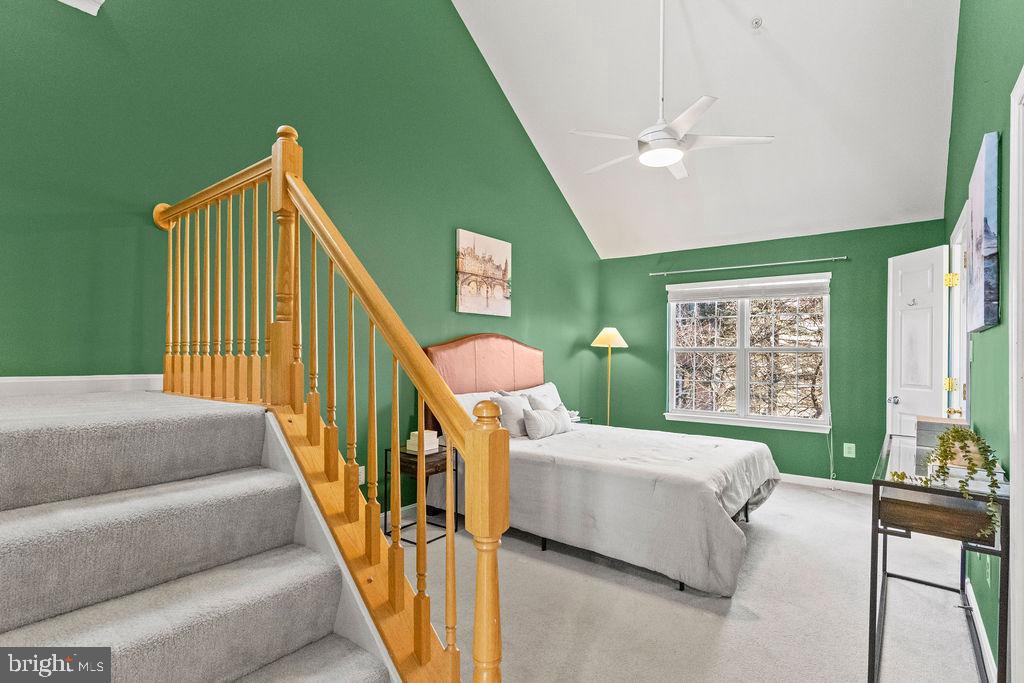 25450 UPPER CLUBHOUSE DR, CHANTILLY, Virginia 20152, 3 Bedrooms Bedrooms, ,2 BathroomsBathrooms,Residential,For sale,25450 UPPER CLUBHOUSE DR,VALO2113400 MLS # VALO2113400