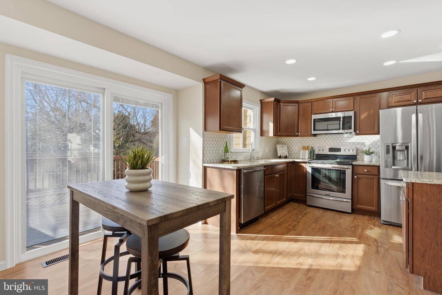 507 DAKOTA DR, HERNDON, Virginia 20170, 3 Bedrooms Bedrooms, ,2 BathroomsBathrooms,Residential,For sale,507 DAKOTA DR,VAFX2284302 MLS # VAFX2284302