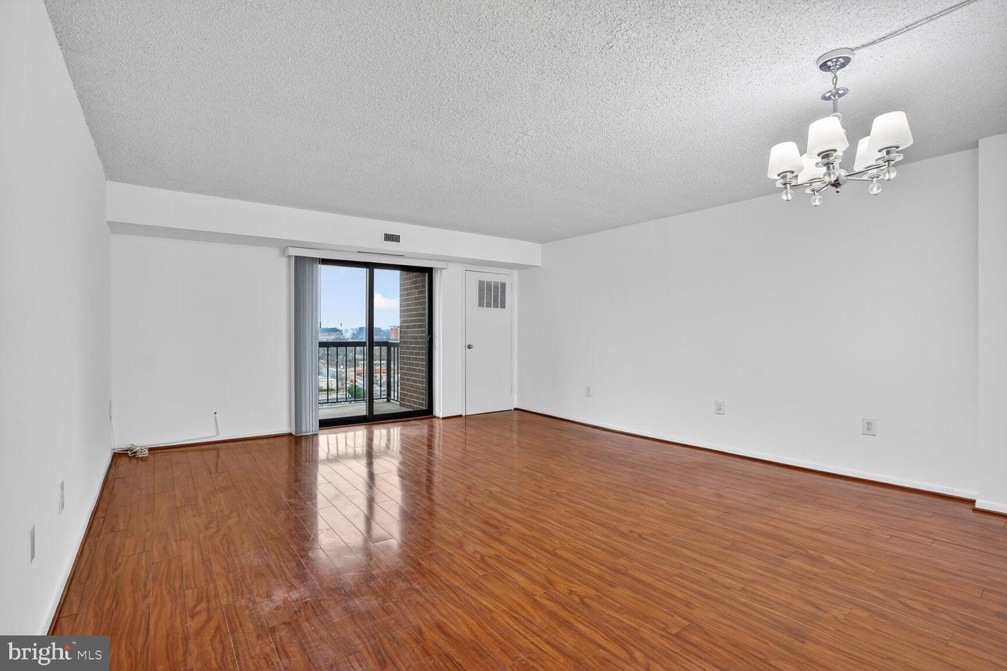 200 N PICKETT ST N #1513, ALEXANDRIA, Virginia 22304, 2 Bedrooms Bedrooms, 8 Rooms Rooms,2 BathroomsBathrooms,Residential,For sale,200 N PICKETT ST N #1513,VAAX2052864 MLS # VAAX2052864