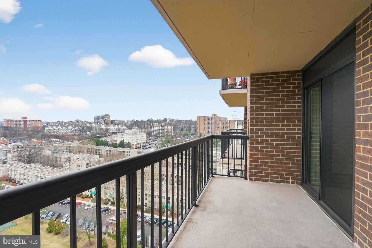 200 N PICKETT ST N #1513, ALEXANDRIA, Virginia 22304, 2 Bedrooms Bedrooms, 8 Rooms Rooms,2 BathroomsBathrooms,Residential,For sale,200 N PICKETT ST N #1513,VAAX2052864 MLS # VAAX2052864