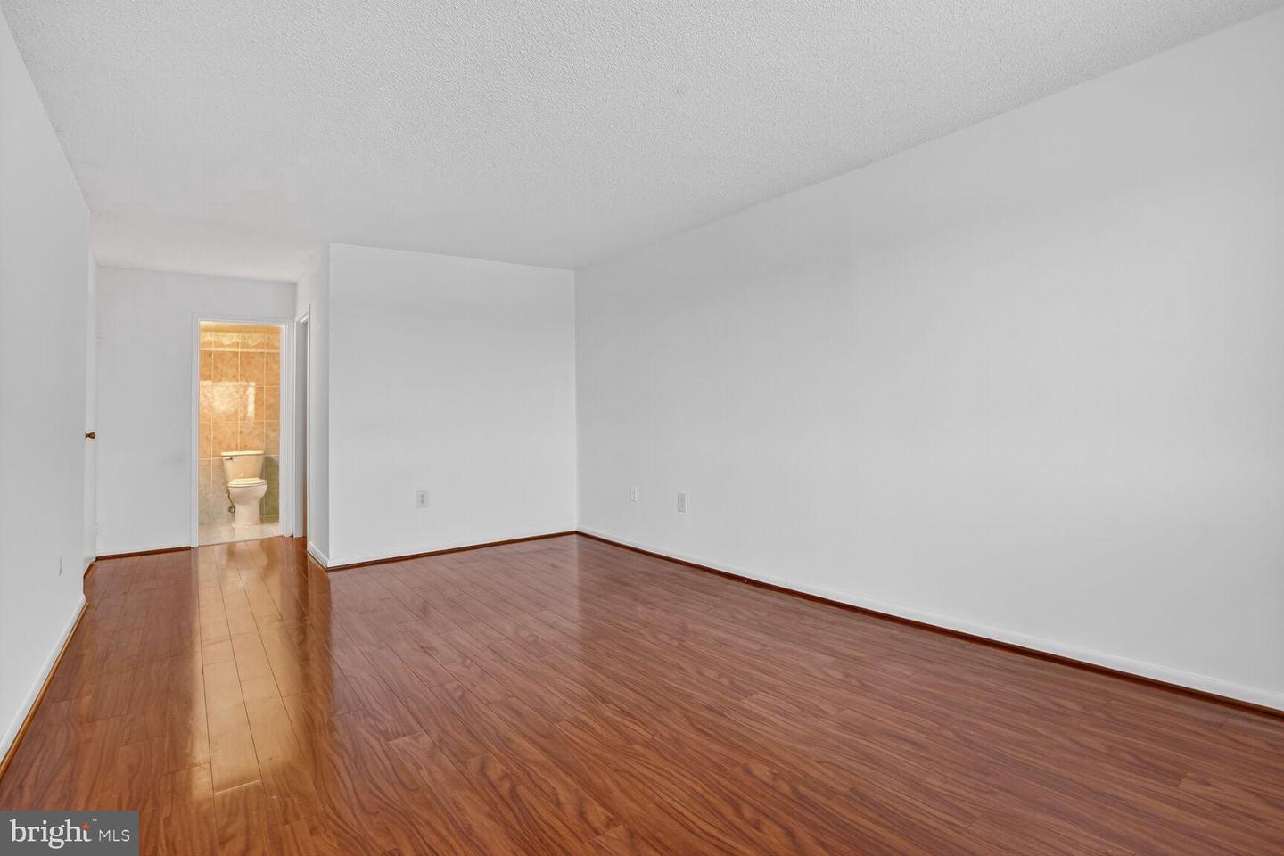 200 N PICKETT ST N #1513, ALEXANDRIA, Virginia 22304, 2 Bedrooms Bedrooms, 8 Rooms Rooms,2 BathroomsBathrooms,Residential,For sale,200 N PICKETT ST N #1513,VAAX2052864 MLS # VAAX2052864