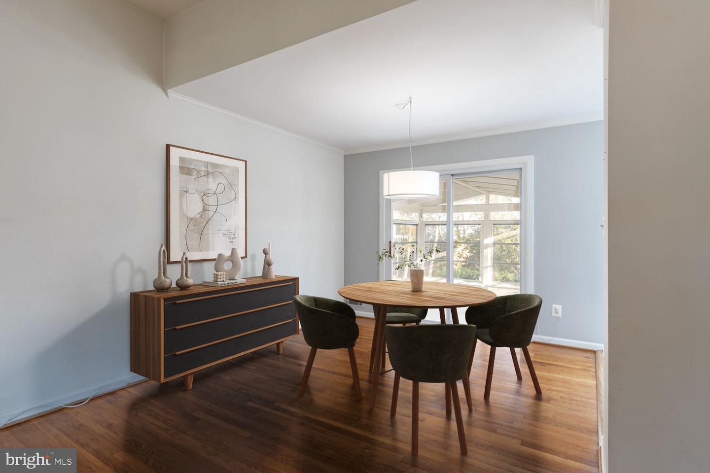 3604 CORNELL RD, FAIRFAX, Virginia 22030, 4 Bedrooms Bedrooms, ,2 BathroomsBathrooms,Residential,For sale,3604 CORNELL RD,VAFC2007614 MLS # VAFC2007614