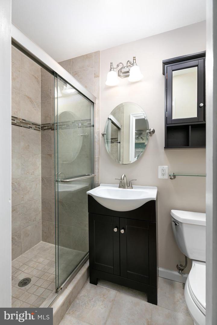 3604 CORNELL RD, FAIRFAX, Virginia 22030, 4 Bedrooms Bedrooms, ,2 BathroomsBathrooms,Residential,For sale,3604 CORNELL RD,VAFC2007614 MLS # VAFC2007614