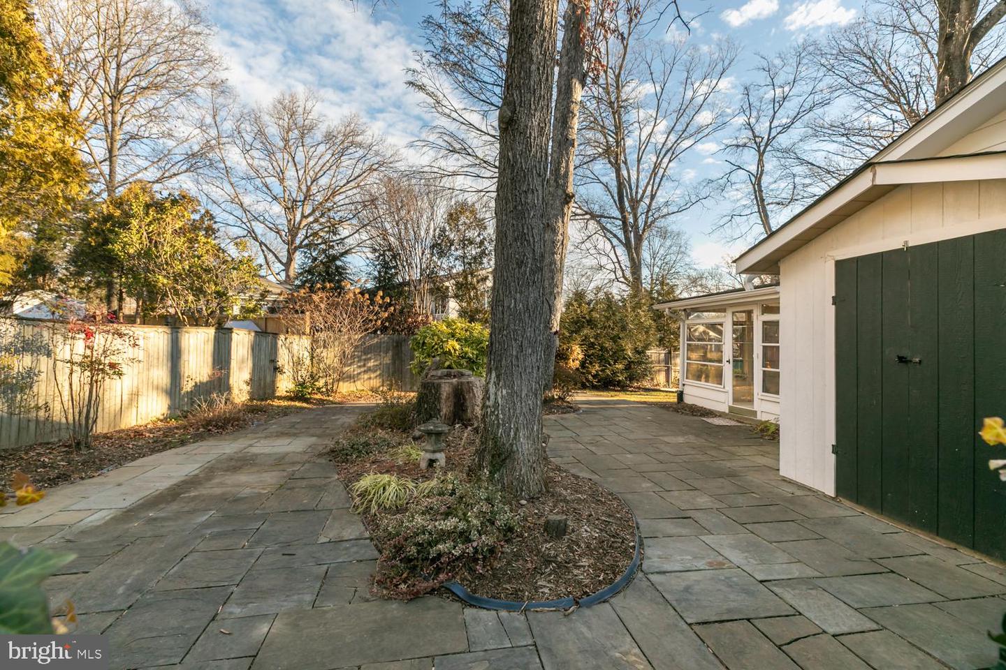 3604 CORNELL RD, FAIRFAX, Virginia 22030, 4 Bedrooms Bedrooms, ,2 BathroomsBathrooms,Residential,For sale,3604 CORNELL RD,VAFC2007614 MLS # VAFC2007614