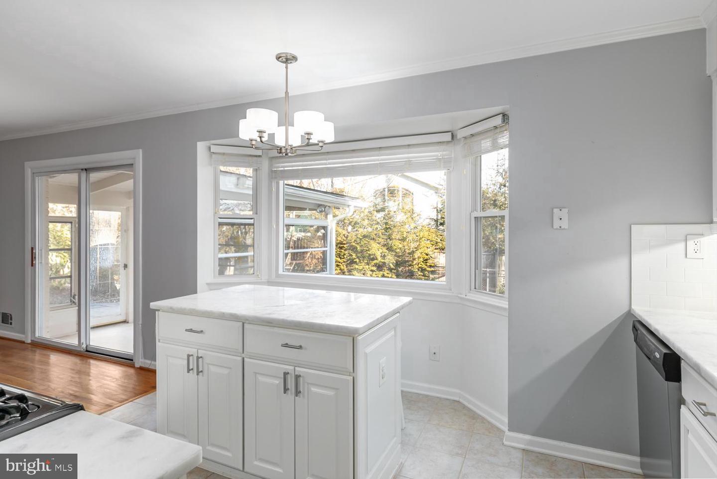 3604 CORNELL RD, FAIRFAX, Virginia 22030, 4 Bedrooms Bedrooms, ,2 BathroomsBathrooms,Residential,For sale,3604 CORNELL RD,VAFC2007614 MLS # VAFC2007614