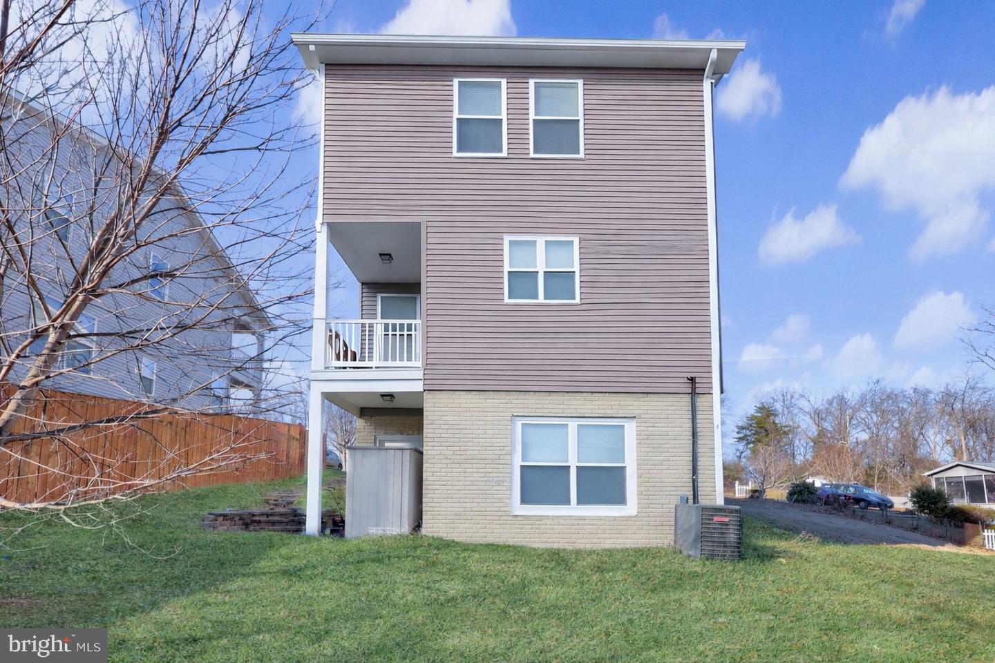 9523 SCHOOL ST, MANASSAS, Virginia 20110, 4 Bedrooms Bedrooms, ,3 BathroomsBathrooms,Residential,For sale,9523 SCHOOL ST,VAMN2009892 MLS # VAMN2009892