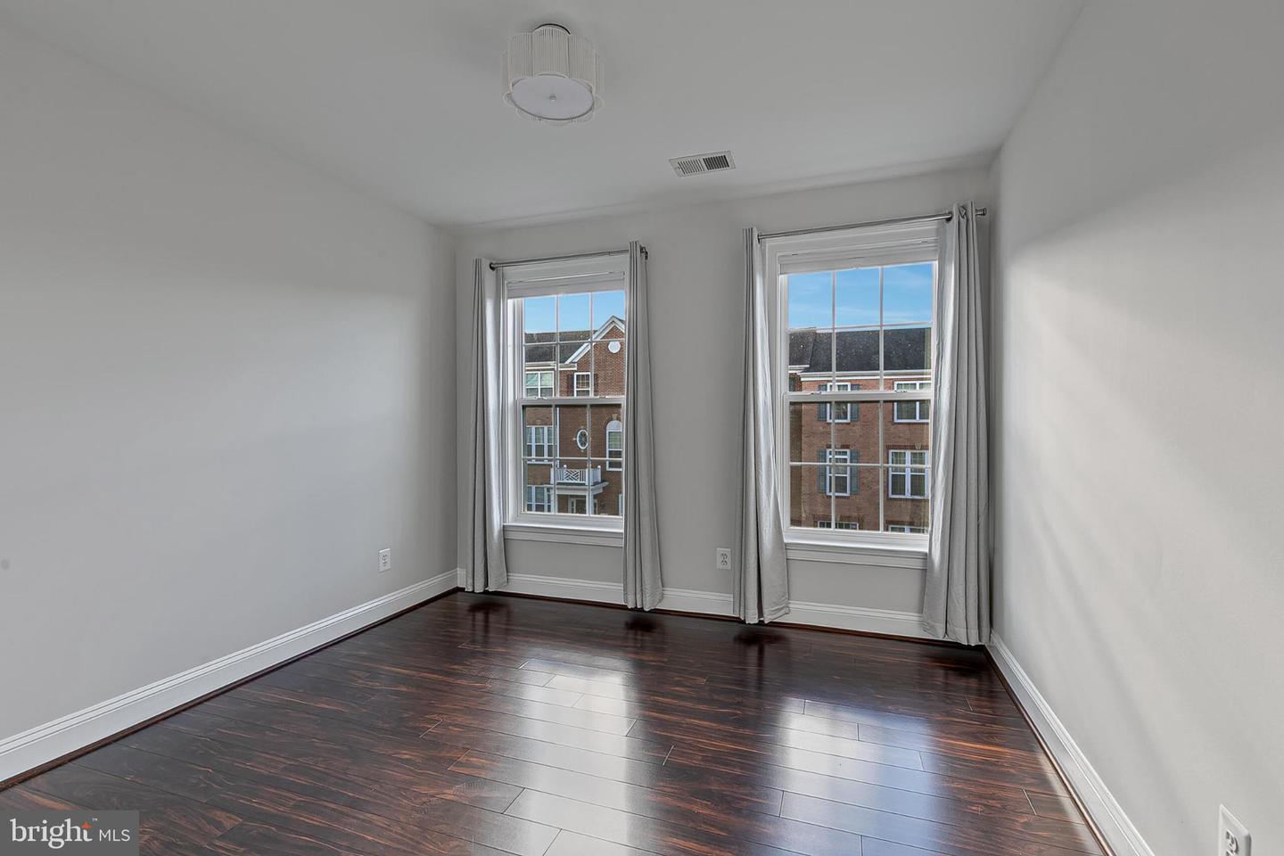 42692 KEILLER TER, ASHBURN, Virginia 20147, 4 Bedrooms Bedrooms, ,3 BathroomsBathrooms,Residential,For sale,42692 KEILLER TER,VALO2113452 MLS # VALO2113452