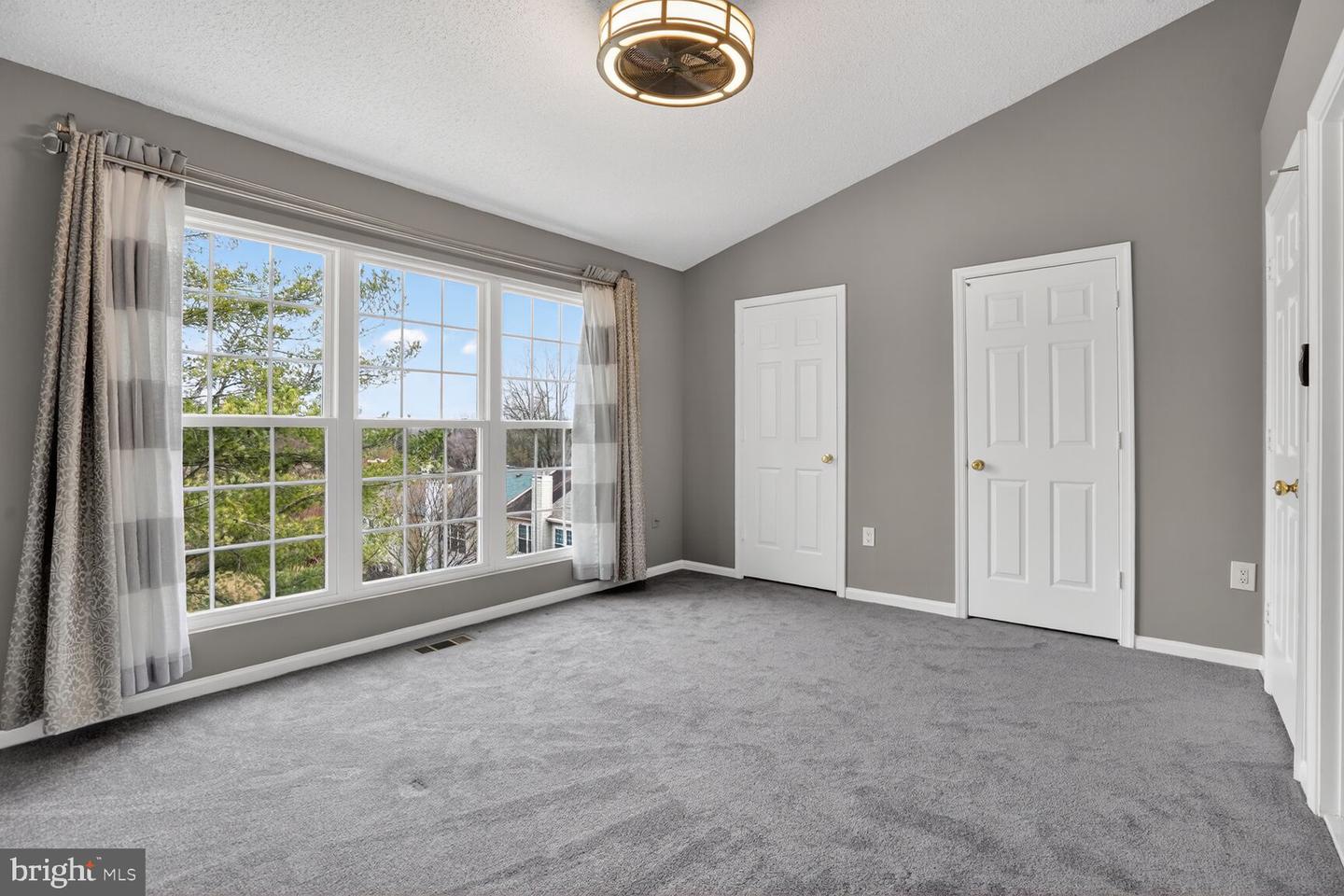 12105 WEDGEWAY PL, FAIRFAX, Virginia 22033, 2 Bedrooms Bedrooms, ,3 BathroomsBathrooms,Residential,For sale,12105 WEDGEWAY PL,VAFX2284396 MLS # VAFX2284396