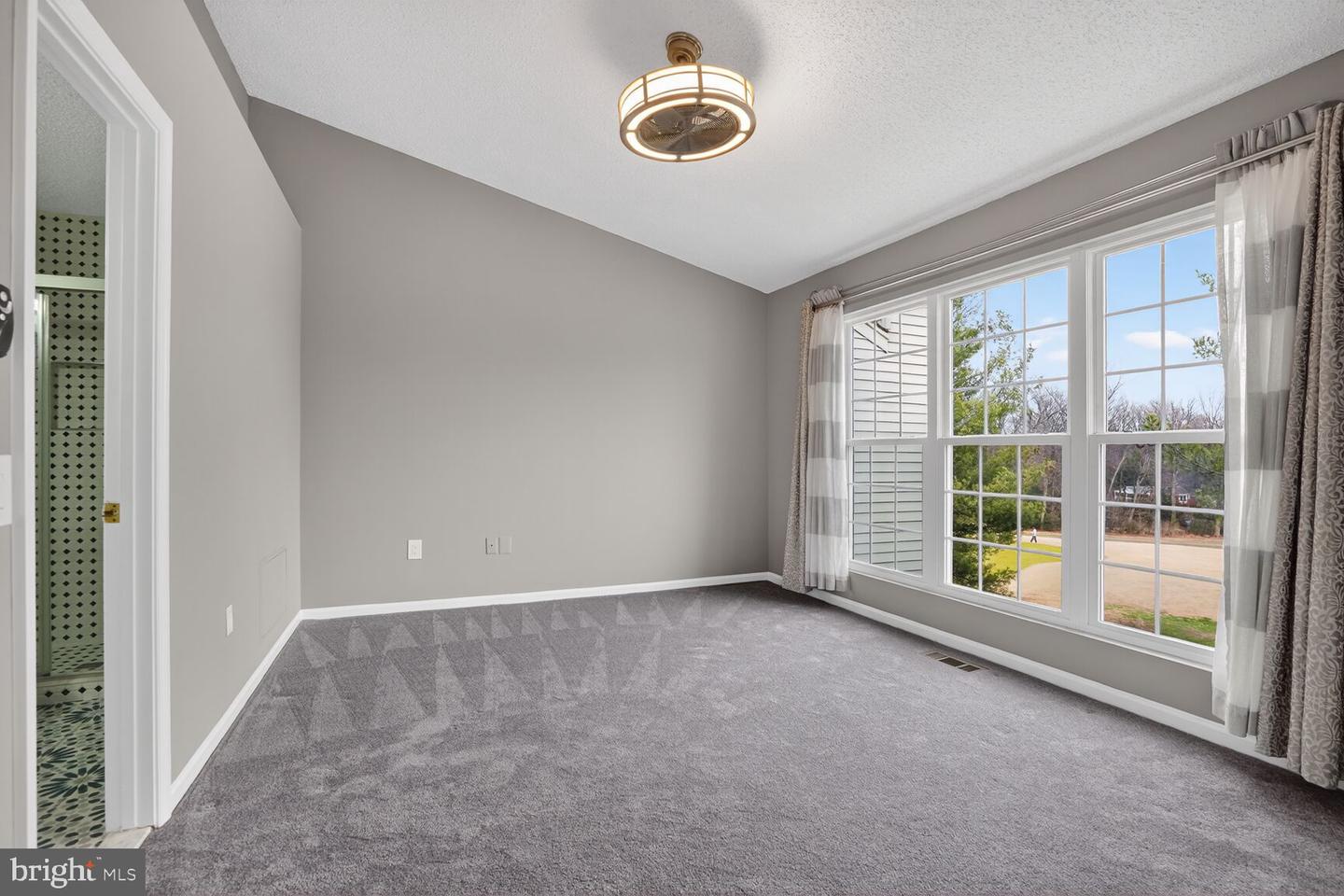 12105 WEDGEWAY PL, FAIRFAX, Virginia 22033, 2 Bedrooms Bedrooms, ,3 BathroomsBathrooms,Residential,For sale,12105 WEDGEWAY PL,VAFX2284396 MLS # VAFX2284396