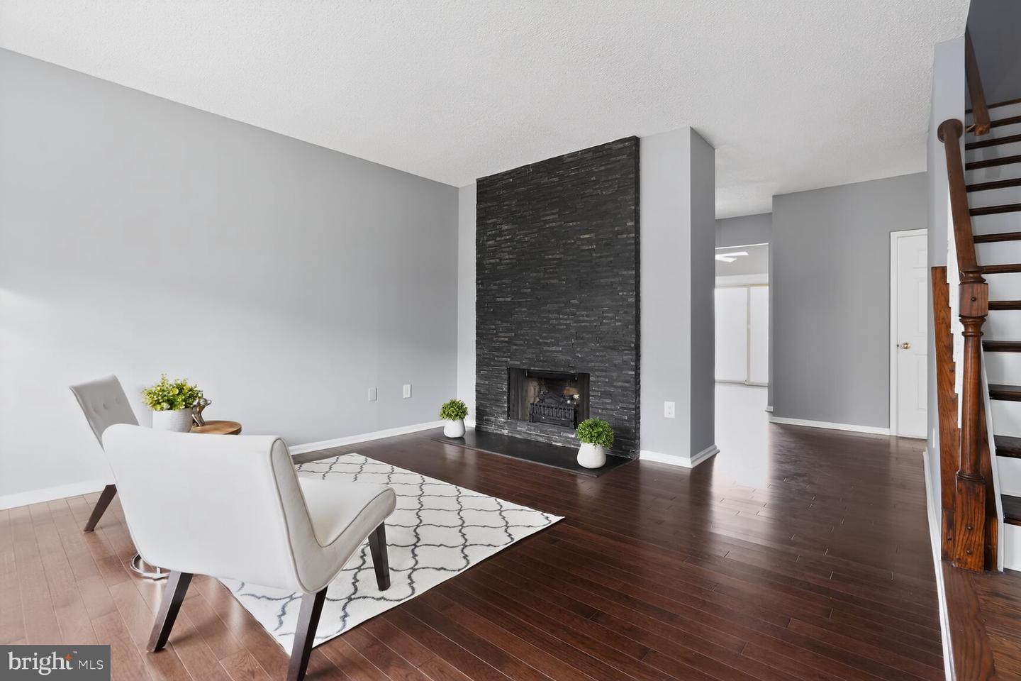 12105 WEDGEWAY PL, FAIRFAX, Virginia 22033, 2 Bedrooms Bedrooms, ,3 BathroomsBathrooms,Residential,For sale,12105 WEDGEWAY PL,VAFX2284396 MLS # VAFX2284396