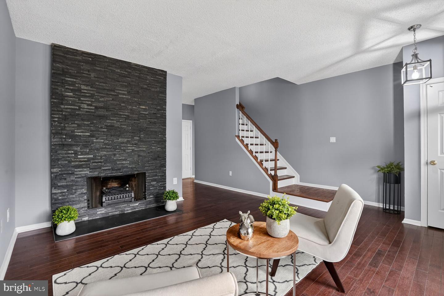 12105 WEDGEWAY PL, FAIRFAX, Virginia 22033, 2 Bedrooms Bedrooms, ,3 BathroomsBathrooms,Residential,For sale,12105 WEDGEWAY PL,VAFX2284396 MLS # VAFX2284396