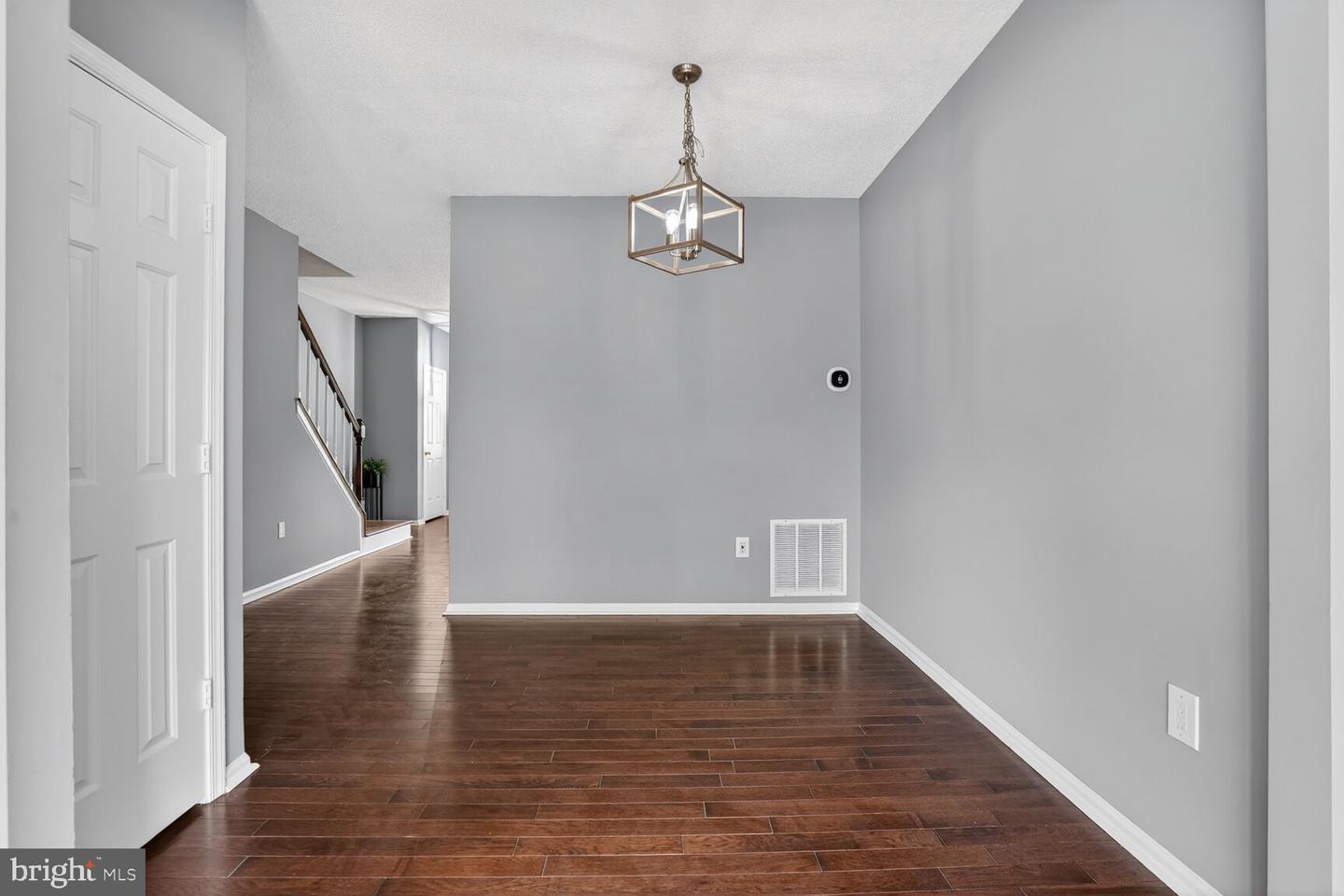 12105 WEDGEWAY PL, FAIRFAX, Virginia 22033, 2 Bedrooms Bedrooms, ,3 BathroomsBathrooms,Residential,For sale,12105 WEDGEWAY PL,VAFX2284396 MLS # VAFX2284396